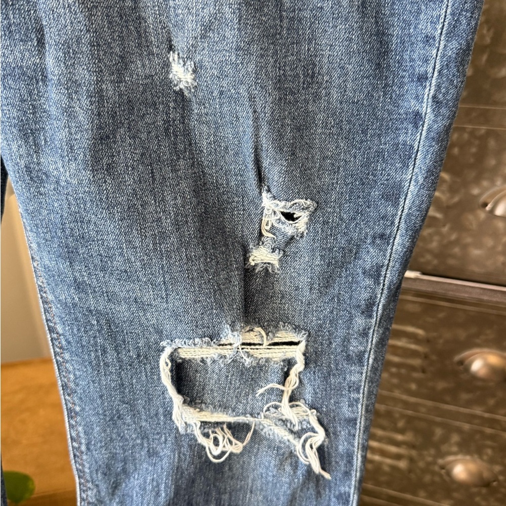 Old Navy - Sz 12P- Slouchy Distressed Denim | Boyfriend Style |‎ Casual Cool - Picture 9 of 11
